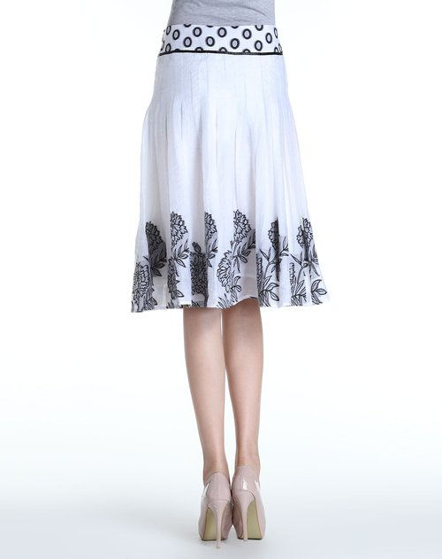 貴輝妮 一站式服裝來圖加工與日用品批發(fā)，優(yōu)質(zhì)商家的專業(yè)之選